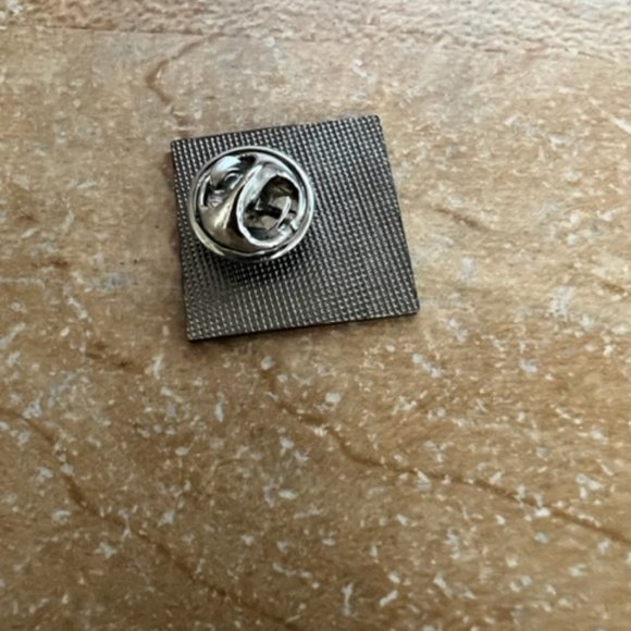 Bundle of Three Muhammed Ali Center Pins - Picture 3 of 4